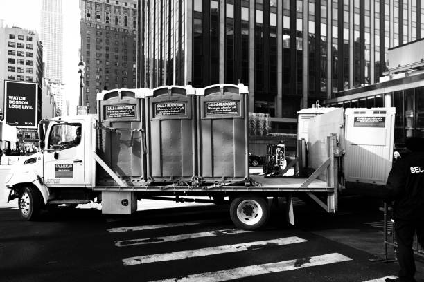 Best Portable bathroom rental  in Fredonia, NY
